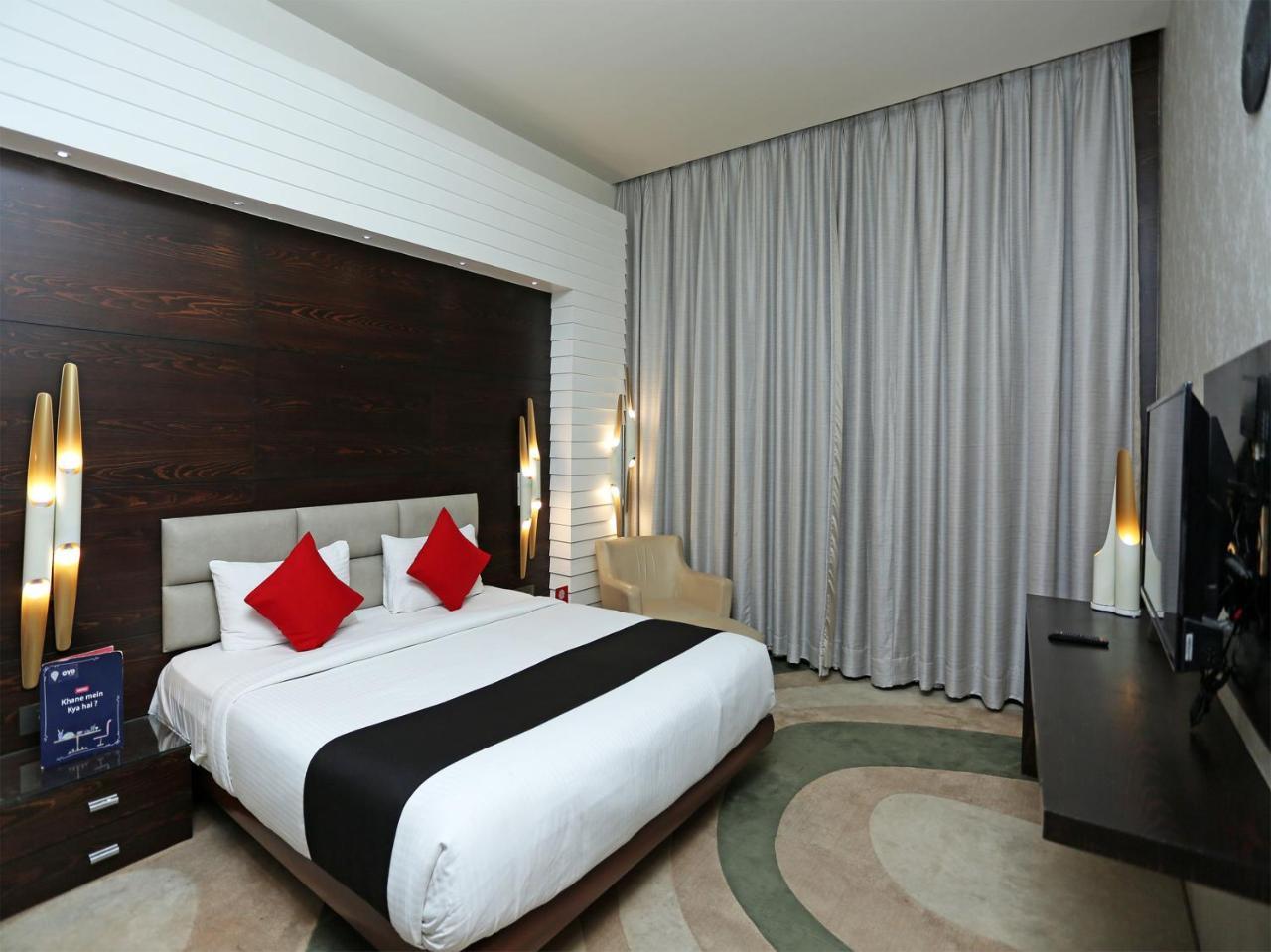 Golden Blossom Imperial Resorts Lucknow Eksteriør billede