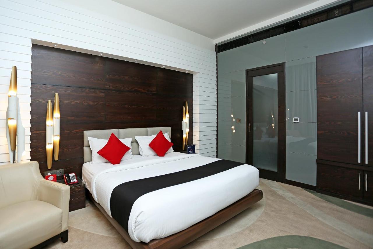Golden Blossom Imperial Resorts Lucknow Eksteriør billede