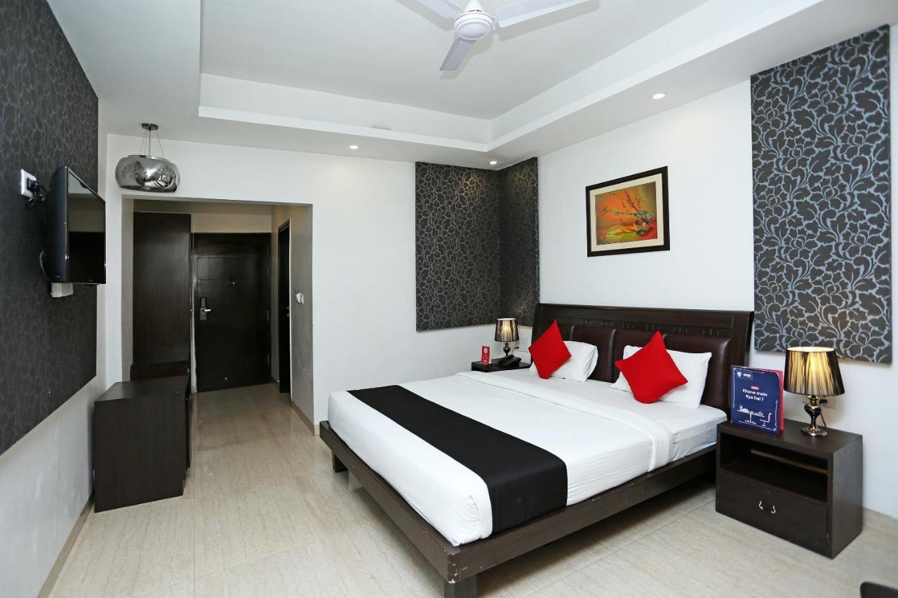 Golden Blossom Imperial Resorts Lucknow Eksteriør billede