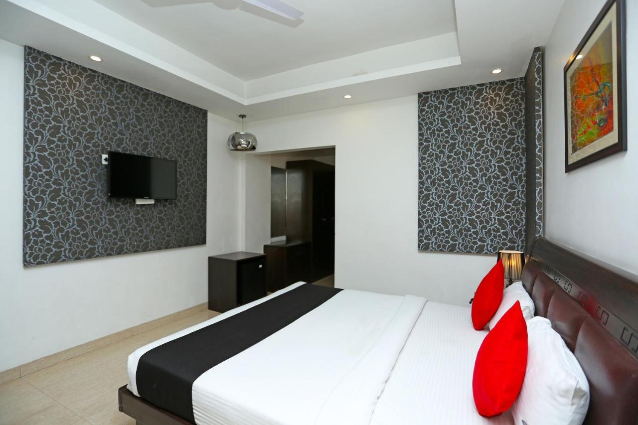 Golden Blossom Imperial Resorts Lucknow Eksteriør billede